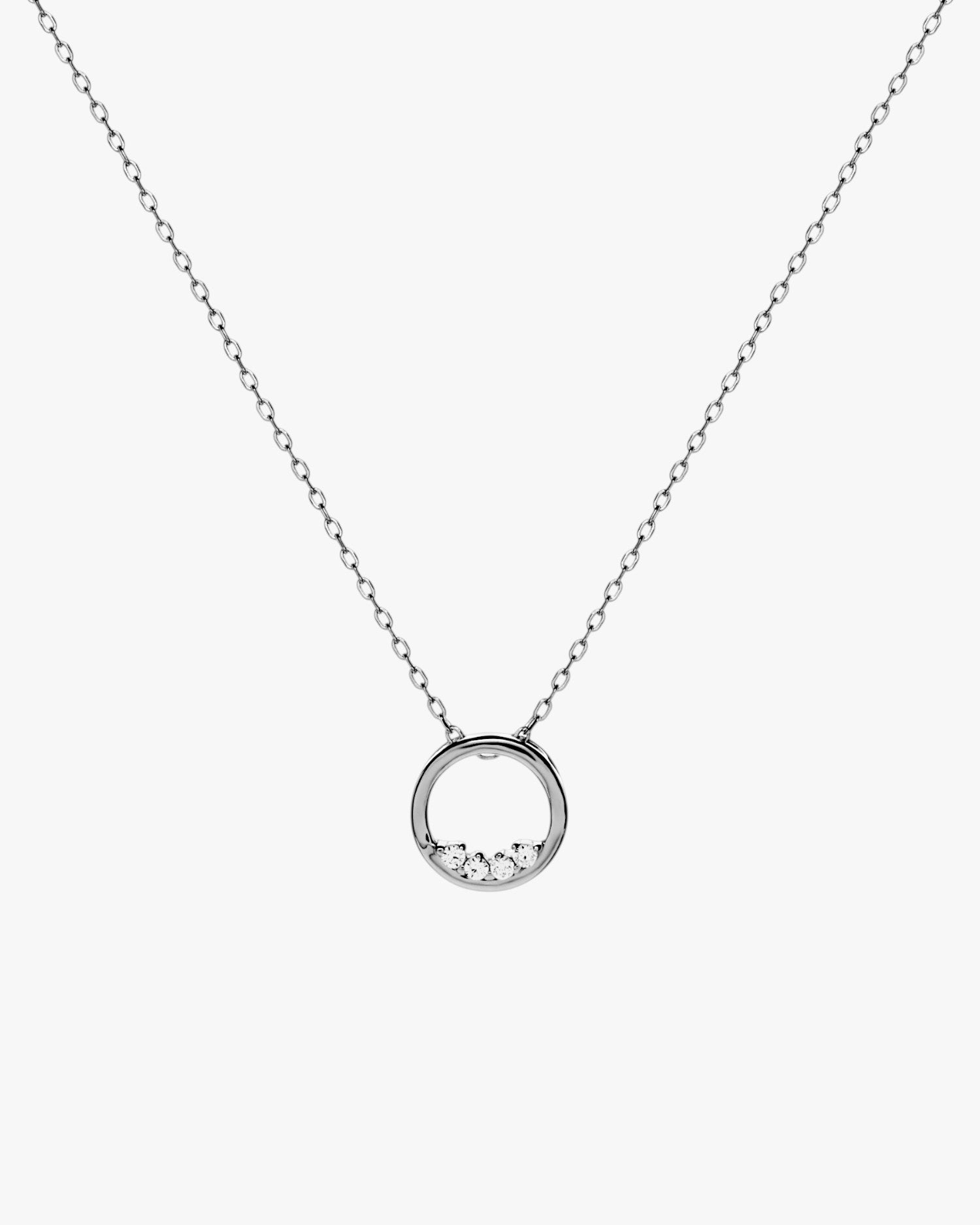 Collar pequeño circulo con mini circonitas