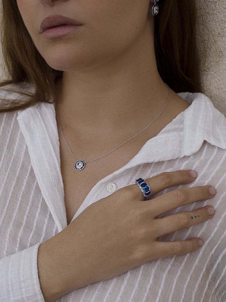 Anillos con piedras talla esmeralda tono azurita