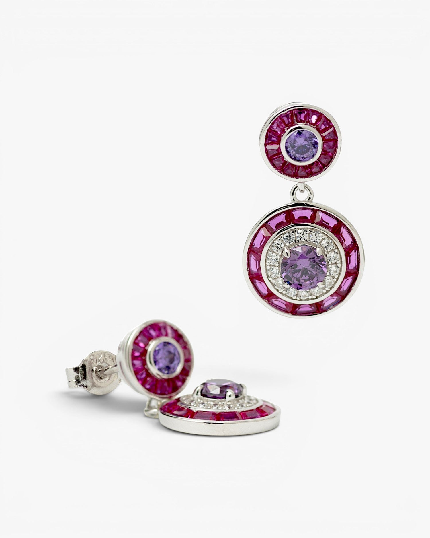 Pendientes de piedras de colores circulares tono fucsia