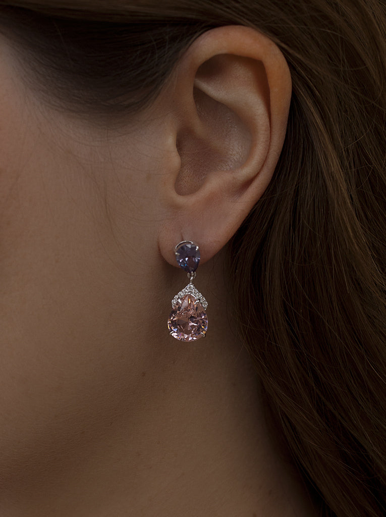 Pendientes de piedras de colores rosa talla pera