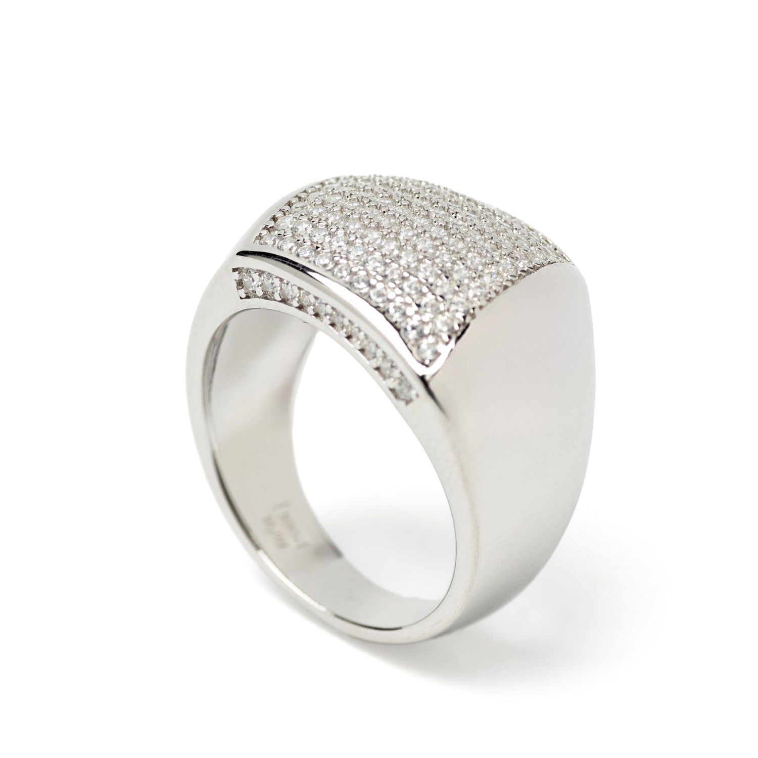 Anillo grande de plata con circonitas diseño ancho