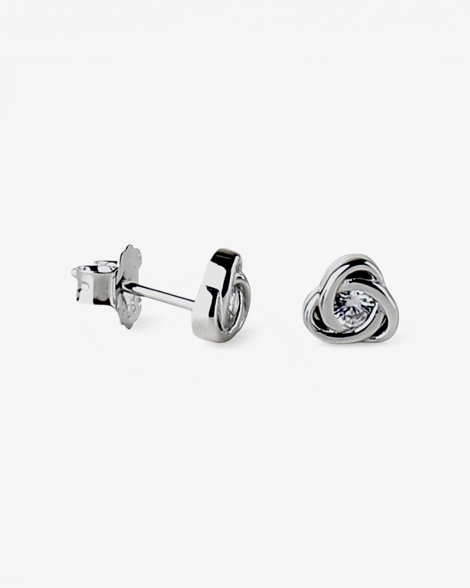 Petites boucles d'oreilles en argent à motif spirale ornées de zirconiums cubiques