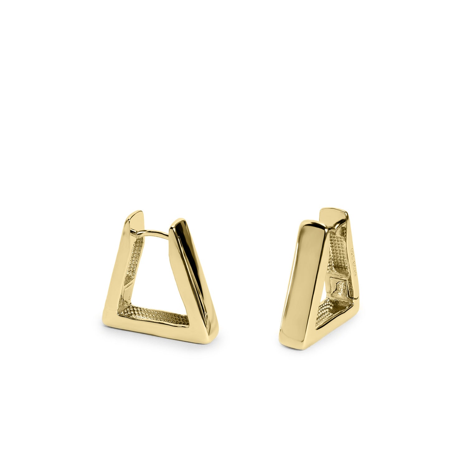 Pendientes aro de plata bañada en oro diseño triangular minimalista