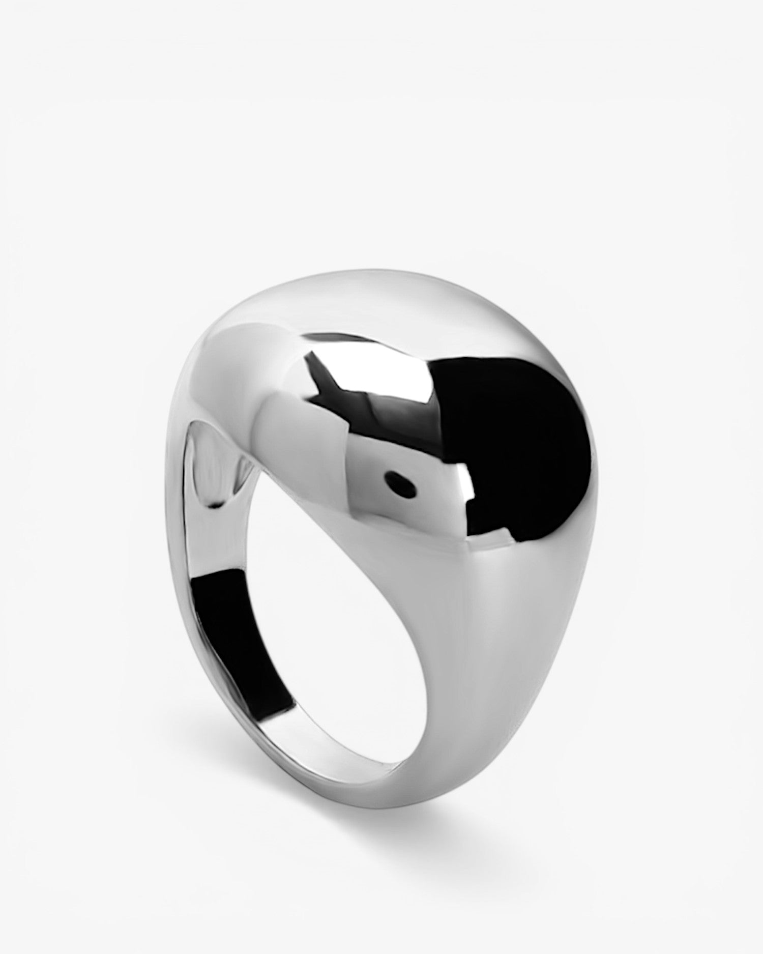anillo grande de plata diseño orgánico