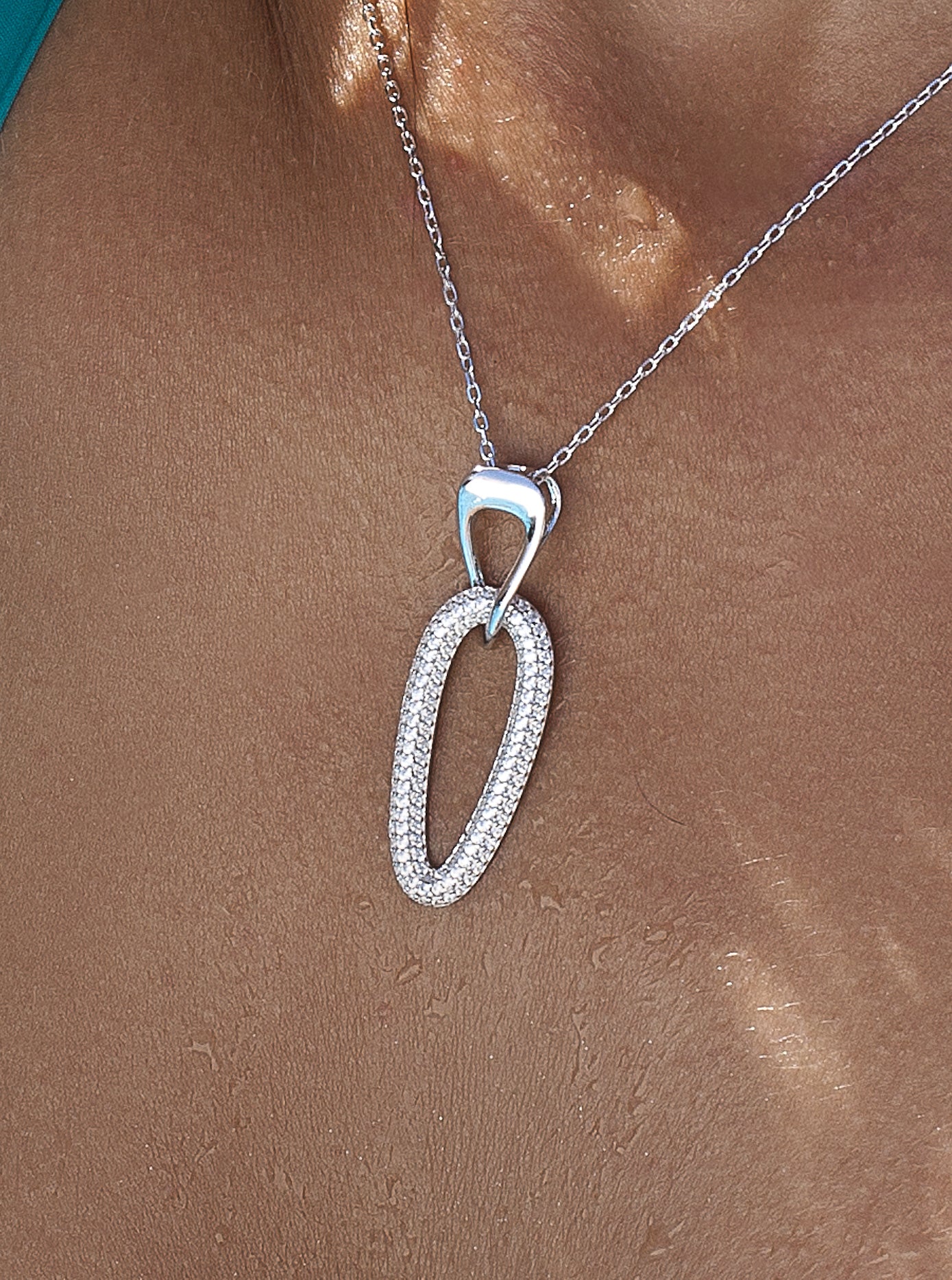 Collares largos de plata con circonitas diseño eslabon