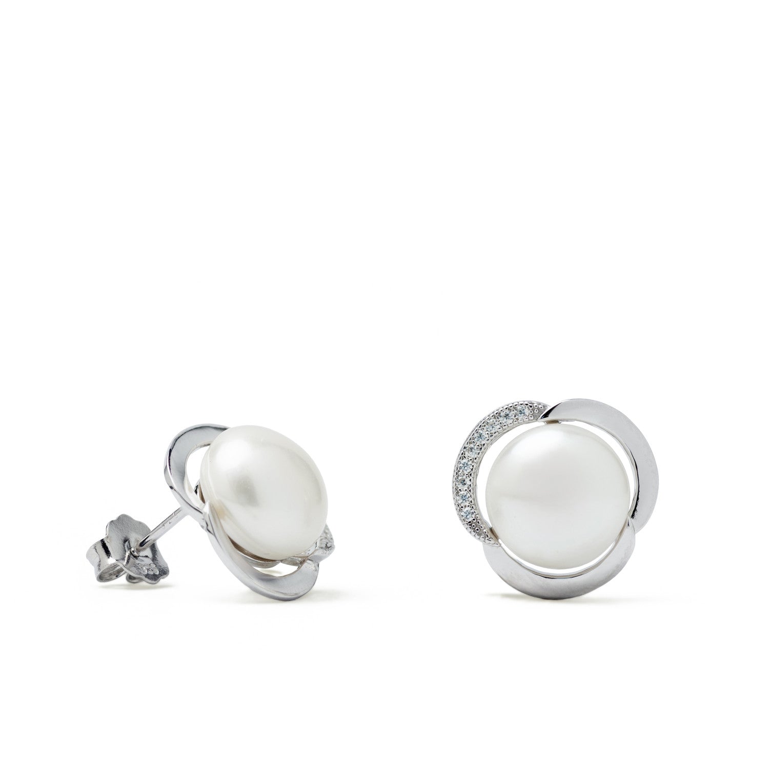 Boucles d'oreilles avec perle en spirale avec zircons zircons