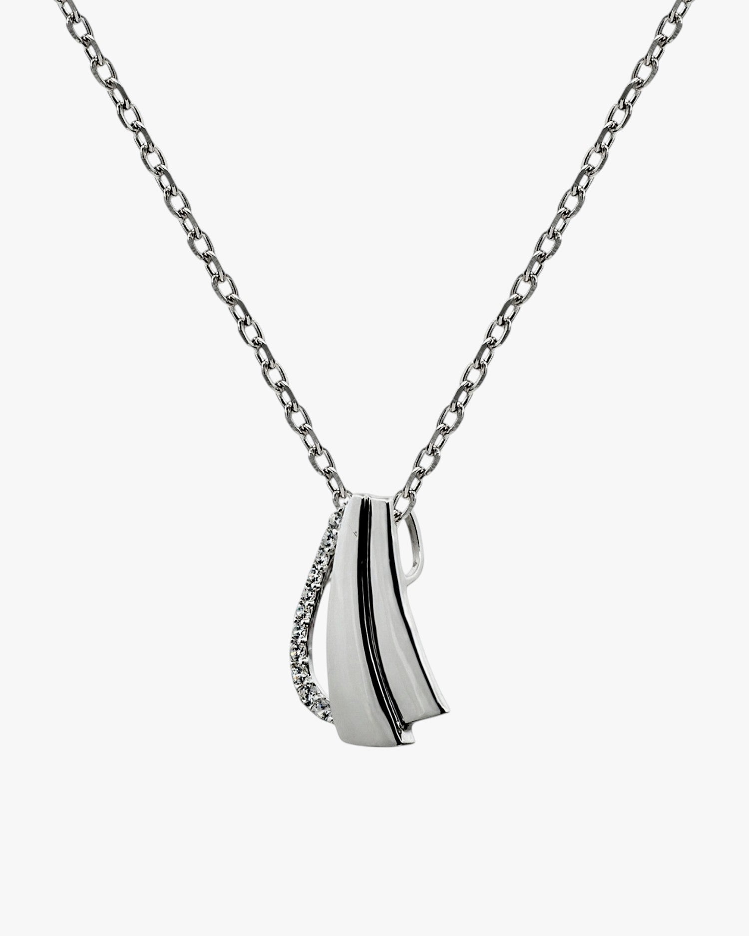 Collar de plata tipo abanico con circonitas
