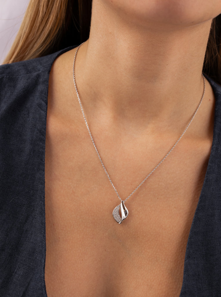 Small silver necklaces with linked cubic zirconia
