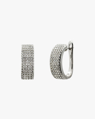 Petite boucle d'oreille créole large avec zircon cubique