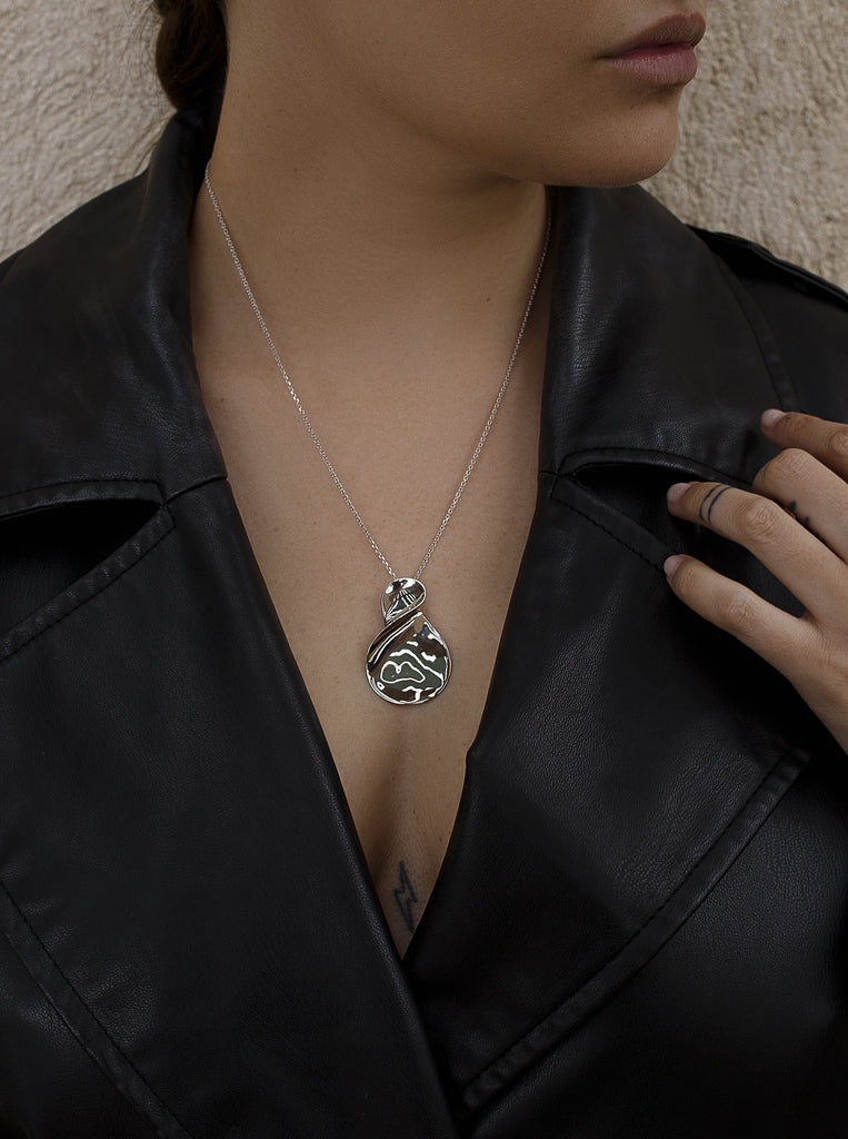 Collares plata originales diseño fluído y elegante