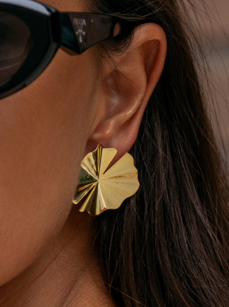 Pendientes originales de plata bañado con oro con diseño nature