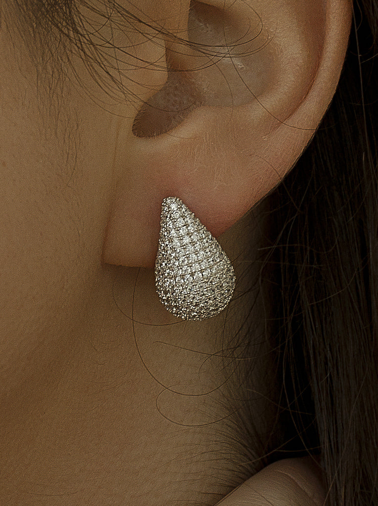 Pendientes originales de plata en forma de gota mini con circonita