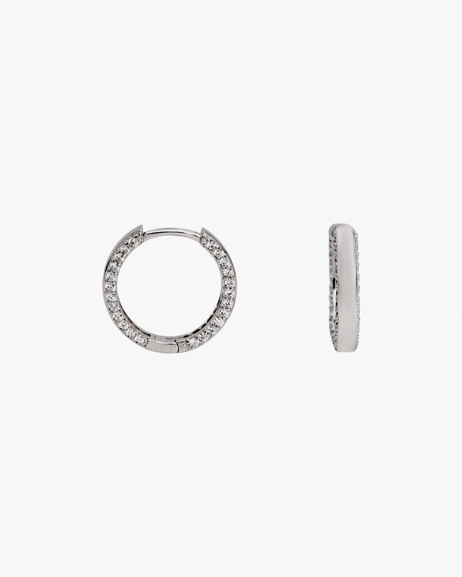 Pendientes aro de plata pequeños con mini circonitas en los laterales