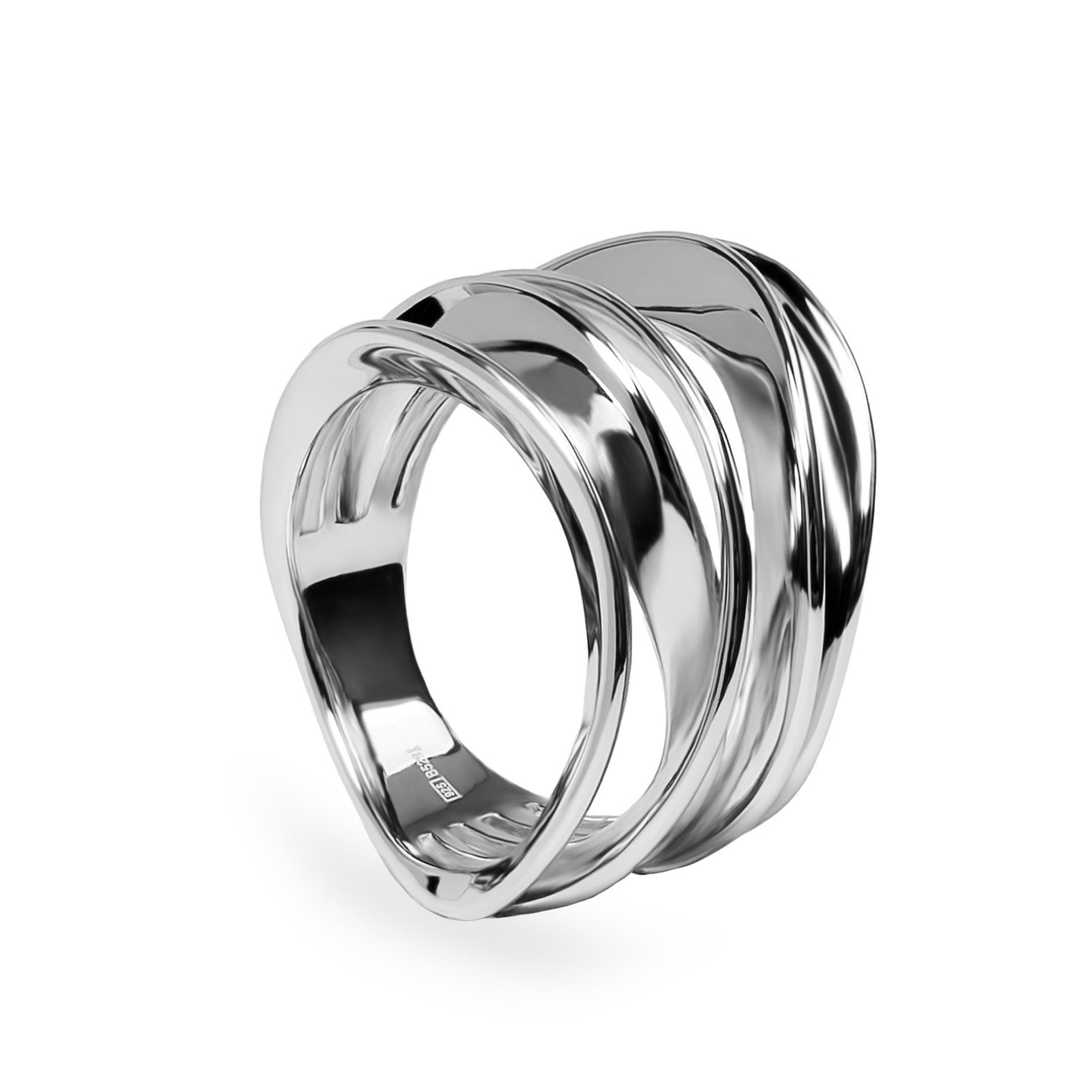 Anillo ancho de plata con diseño orgánico escultural