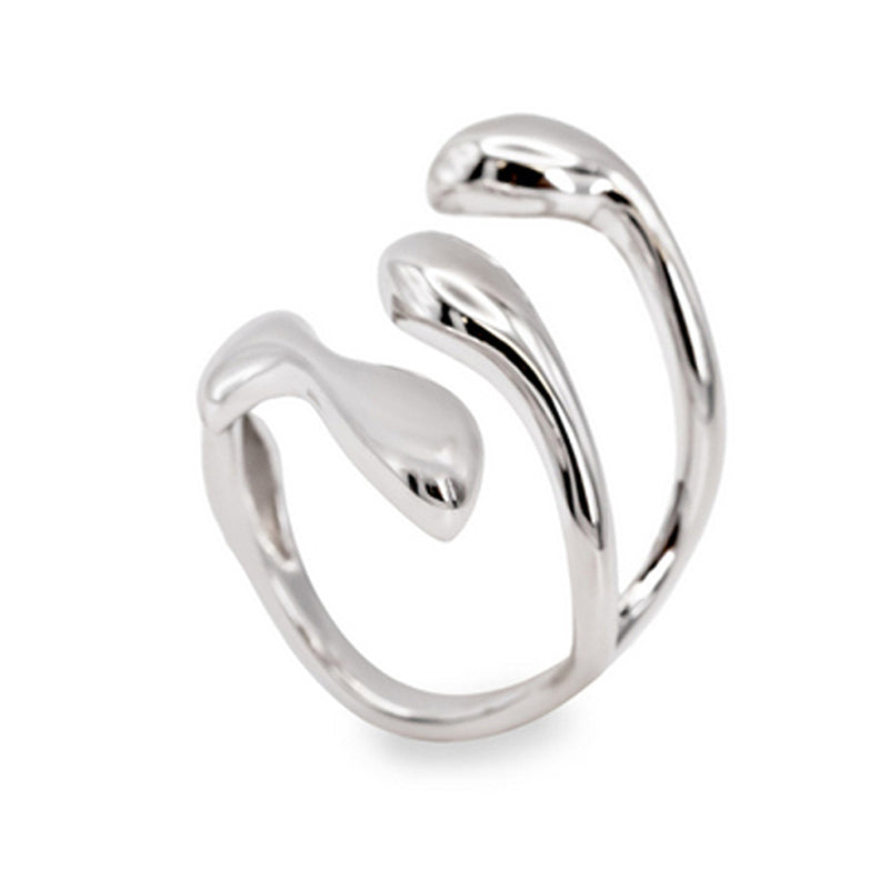 Anillos de diseño estilo orgánico con tres garras