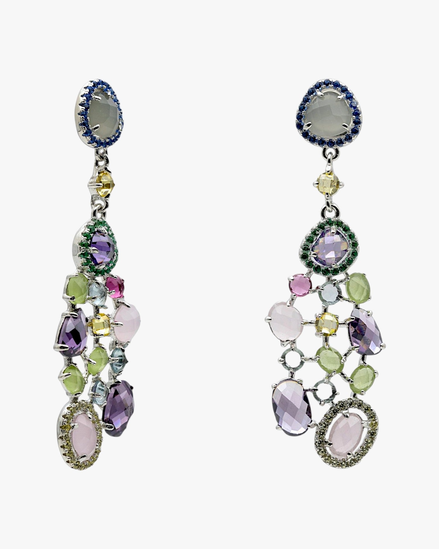 Pendientes de piedras de colores tonos primaverales