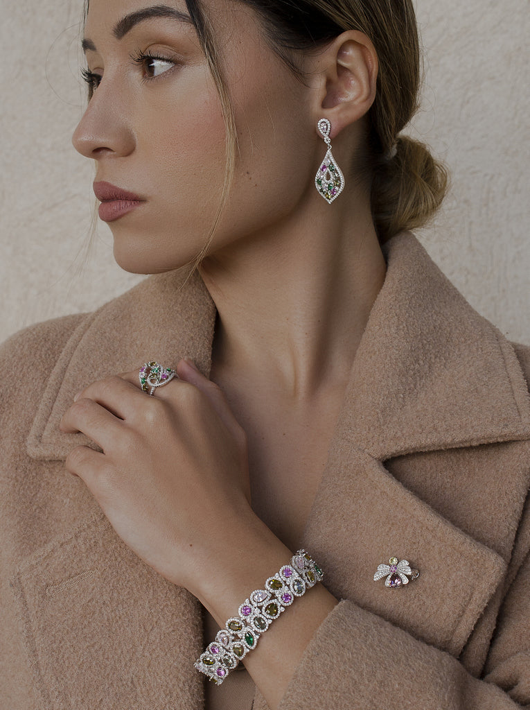 Pulsera con piedras multicolor en tonos calidos y circonitas