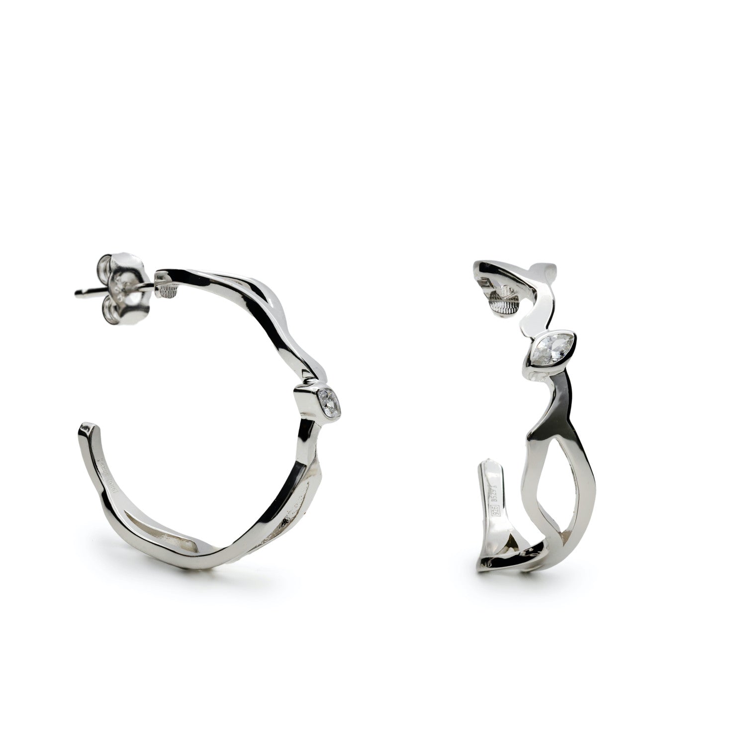 Boucles d'oreillesargent avec zircon central