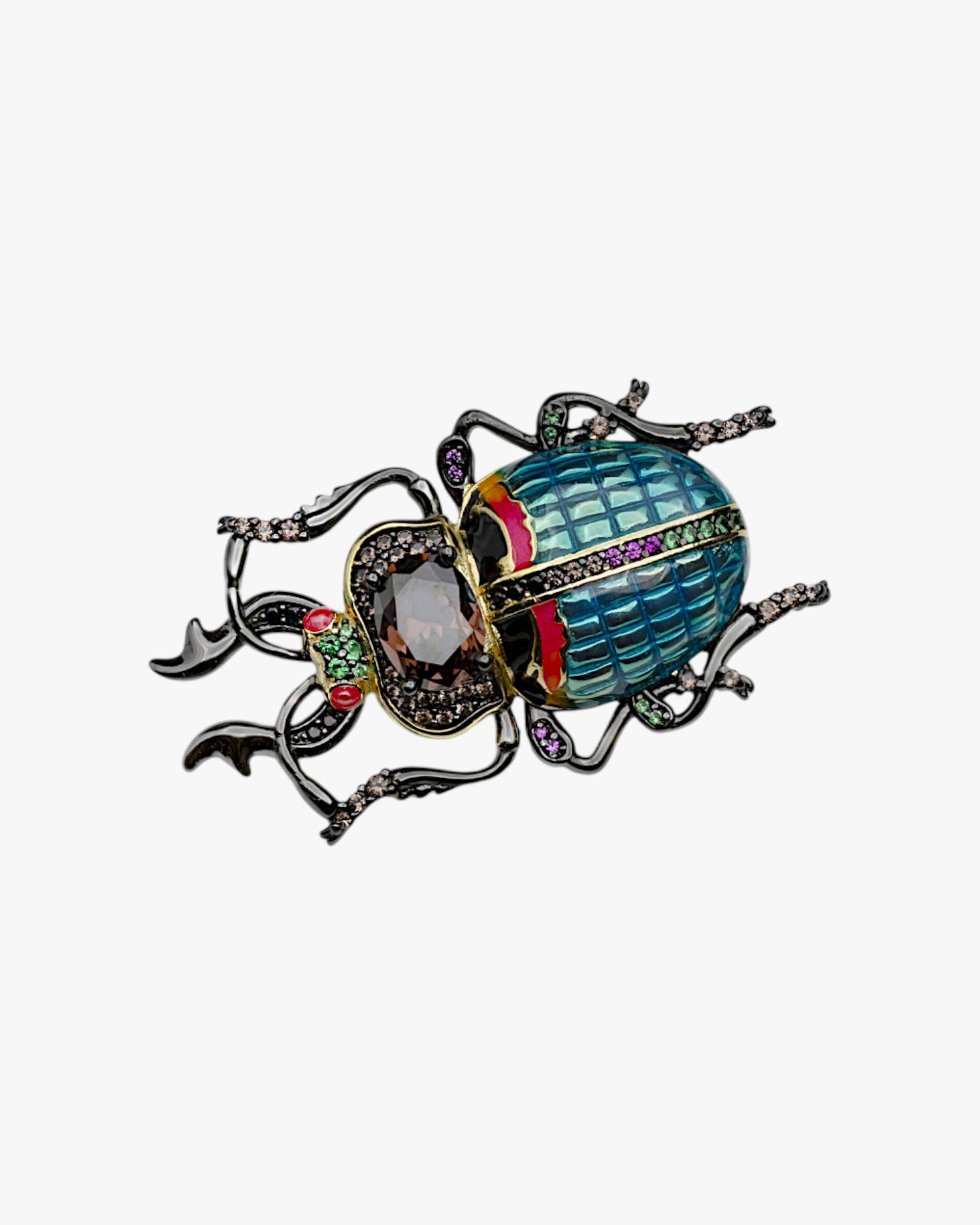 Broche con circonitas y esmalte en forma de escarabajo