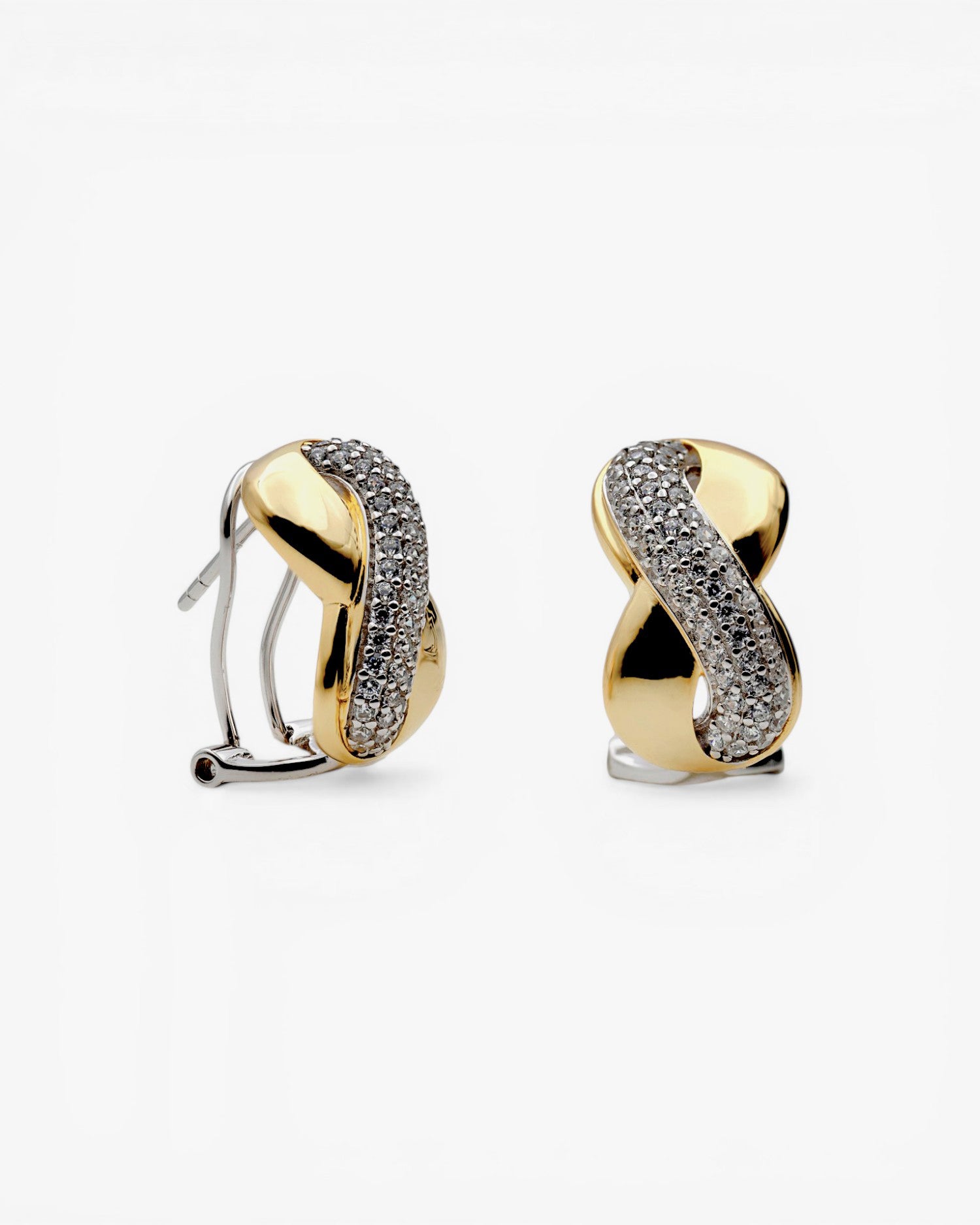 Pendientes omega bicolor de plata con circonitas diseño enlazado