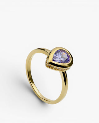 Anillo pequeño en forma de gota con piedra en tono purpura