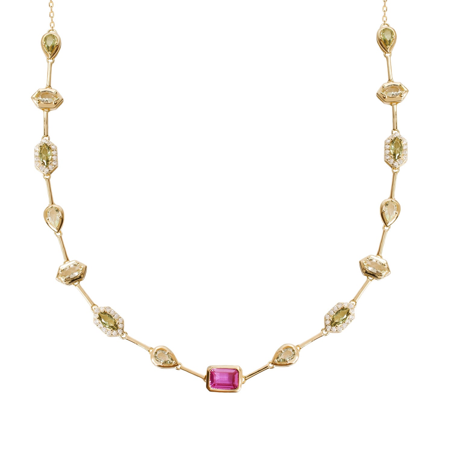Collar de plata bañada en oro con piedra fucsia y circonitas