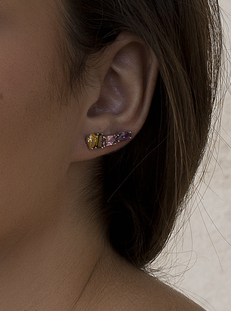 Pendientes trepadores de plata con piedras multicolor violeta y ámbar