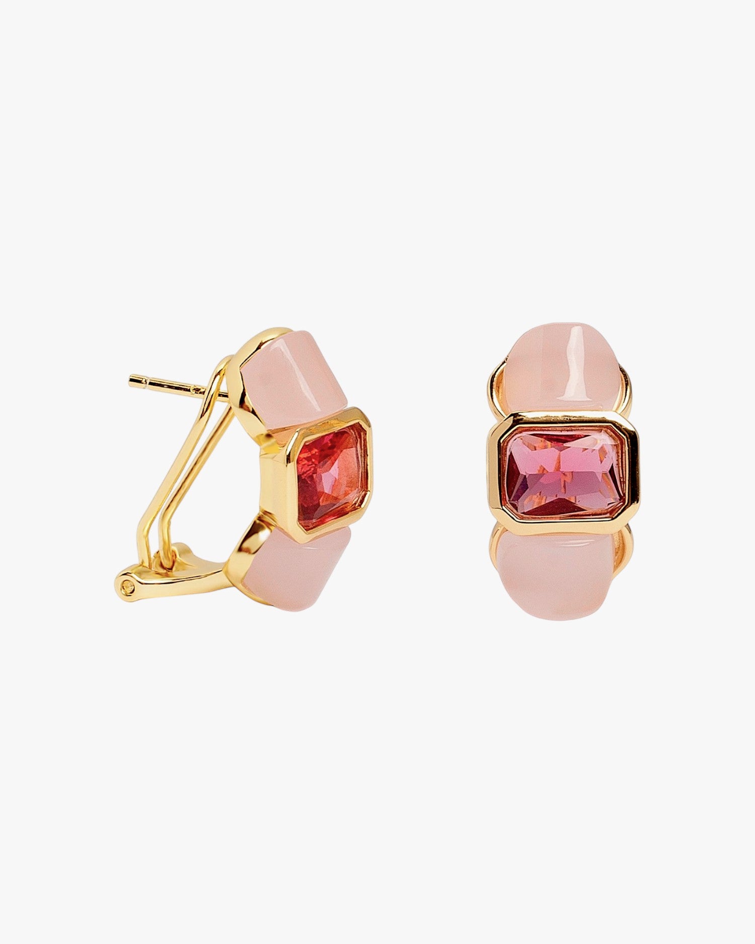 Pendientes de plata dorados con piedra rosa y ópalo