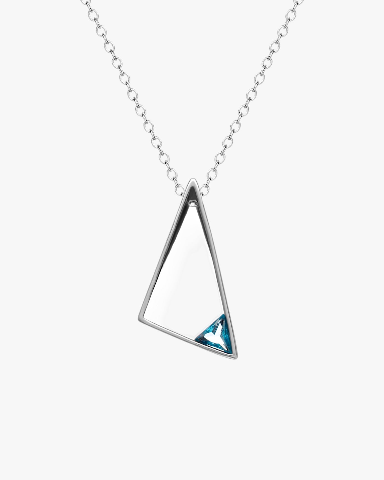 Collar geométrico triangular de plata con piedra azul