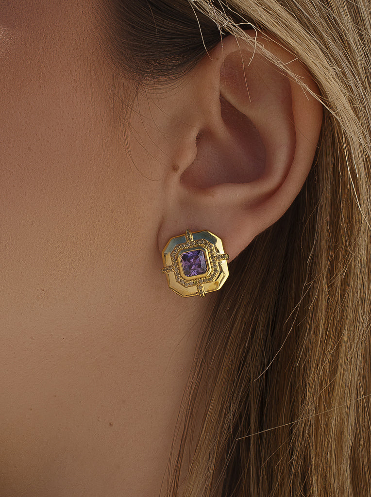 Pendientes de piedras de colores en amatista con baño dorado