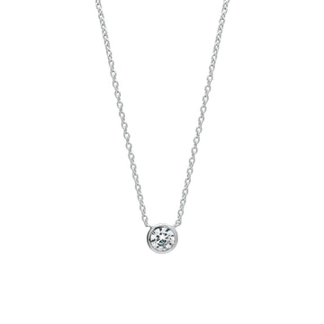 Small pendants with a silver central chaton design