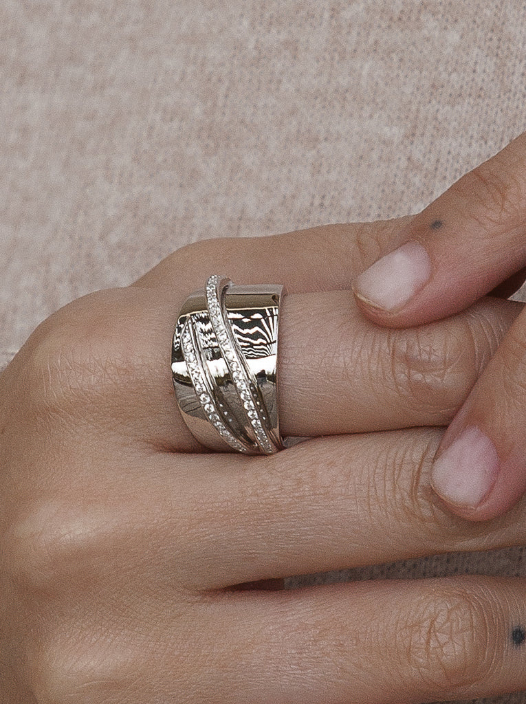 ring wide silver ring with wrap-around zirconias
