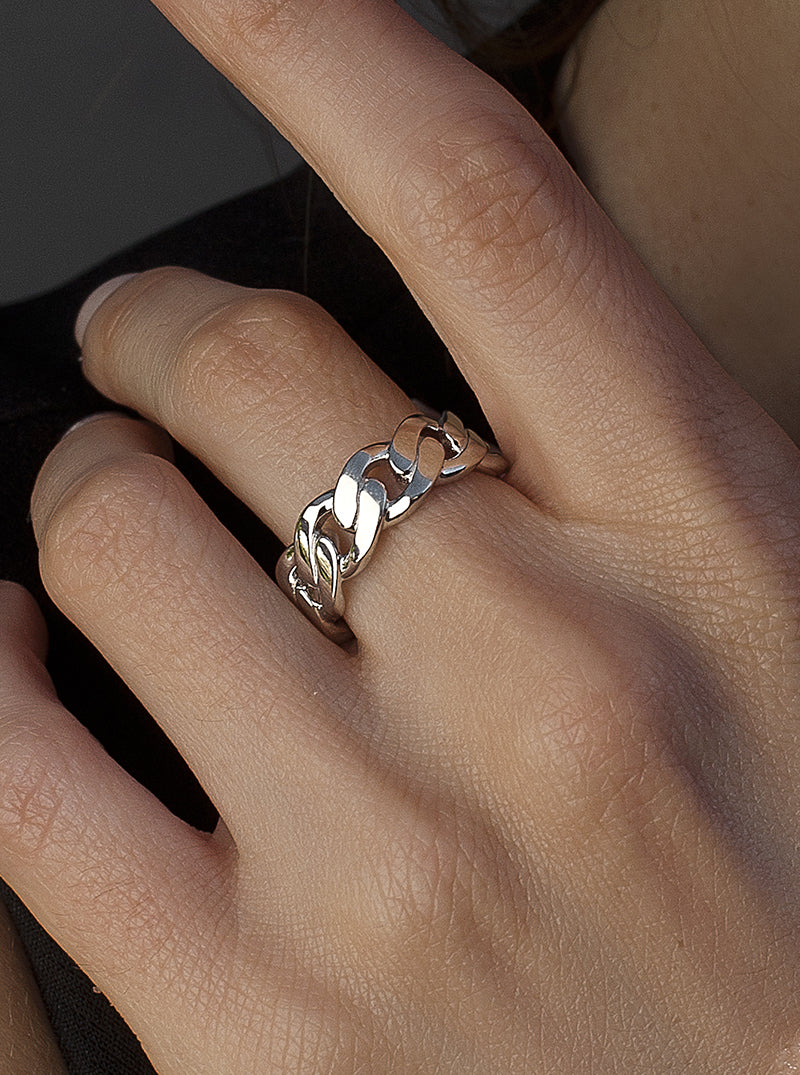 Anillo de plata diseño original eslabon-LINEARGENT