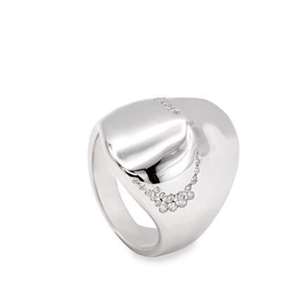 Anillos anchos de plata con diseño escultórico