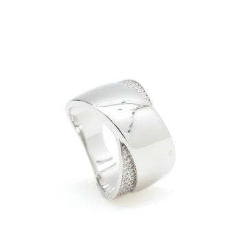 Anillos anchos diseño de bandas gruesas y circonitas