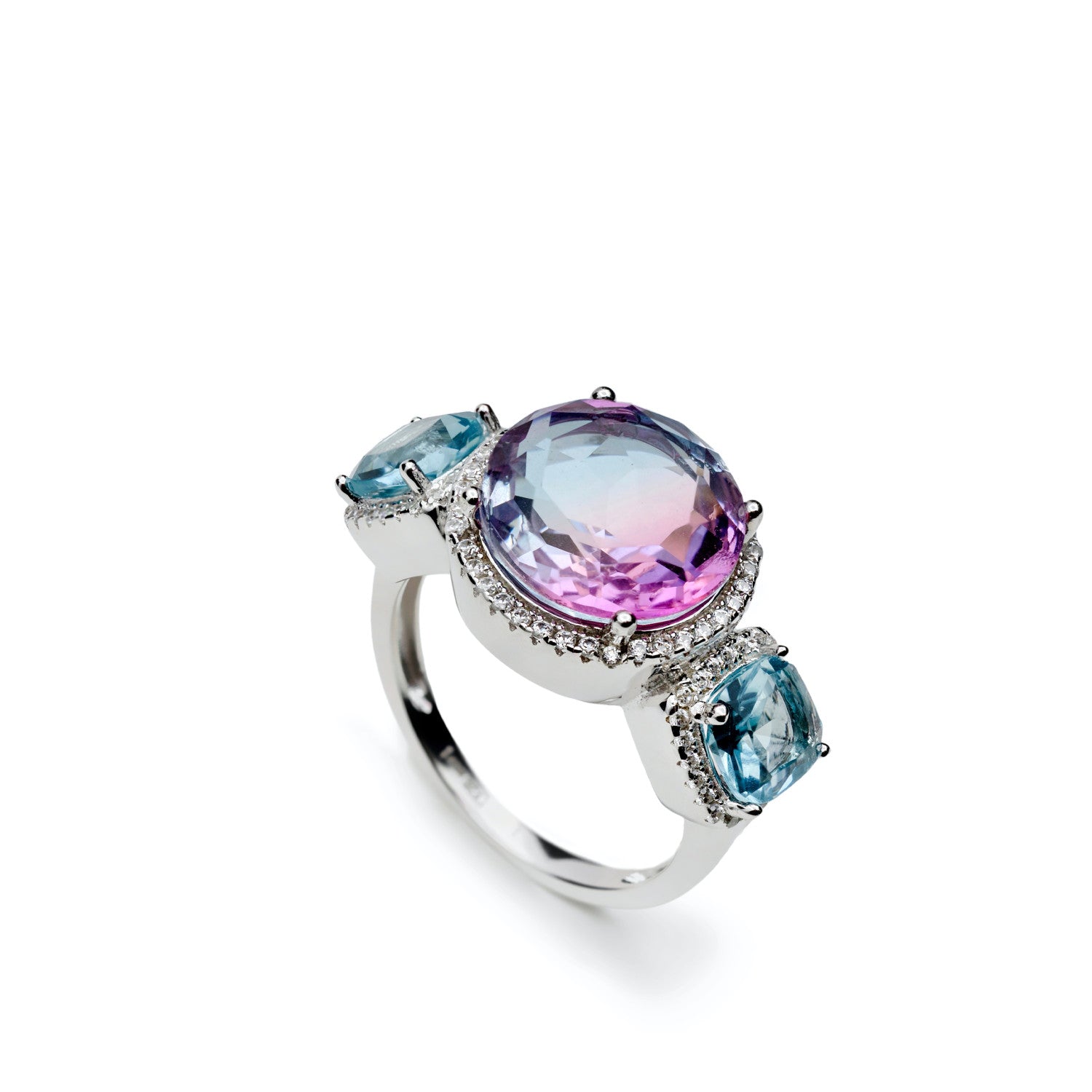 Rings with stones of colours in tones Blue and fuchsia