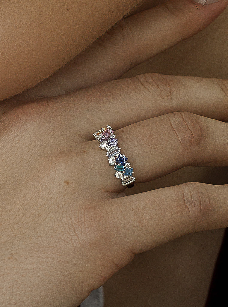 Anillos de plata con piedras multicolor en tonos pastel-LINEARGENT