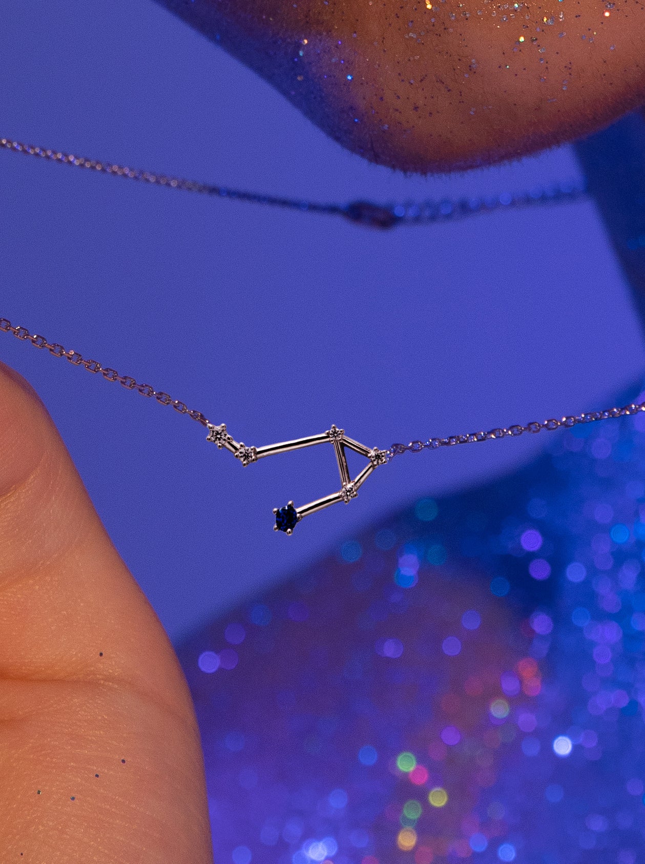 Colgante Constelación LIBRA de plata con Espinela Azul natural-LINEARGENT