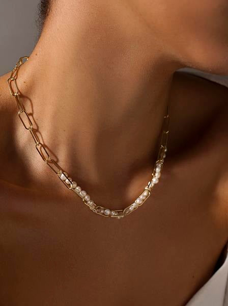 Colgante perlas de plata bañado en oro combinado con cadena paper clip-LINEARGENT