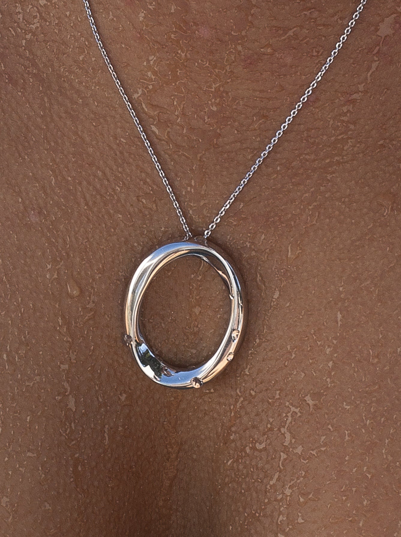 Colgantes de plata grandes diseño ovalado-LINEARGENT