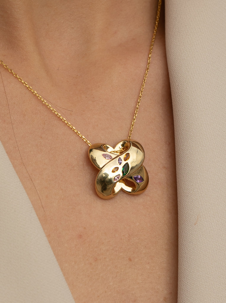 Collares con piedras con diseño cruzado en dorado-LINEARGENT