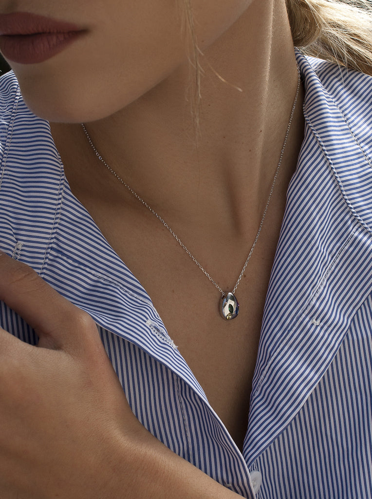 Collares con piedras diseño de gota en plata