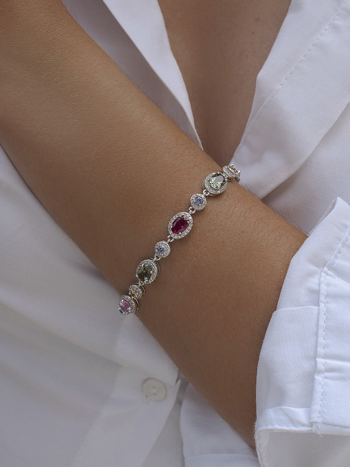 Pulsera de plata con piedras multicolor