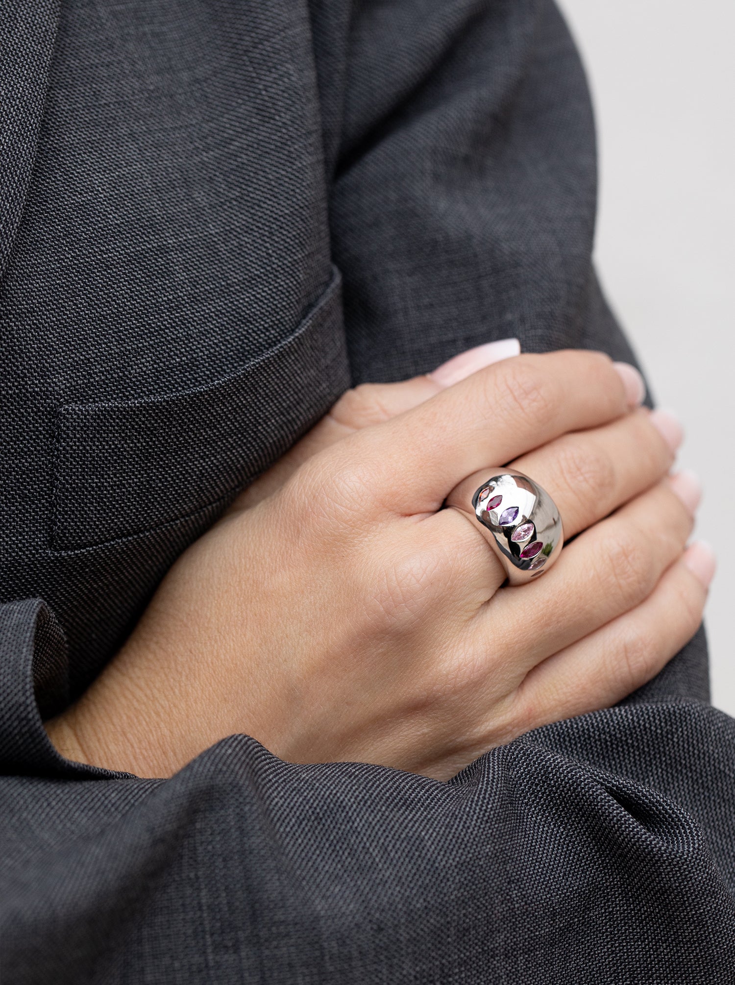 Anillos con piedras diseño burbuja tono rosado