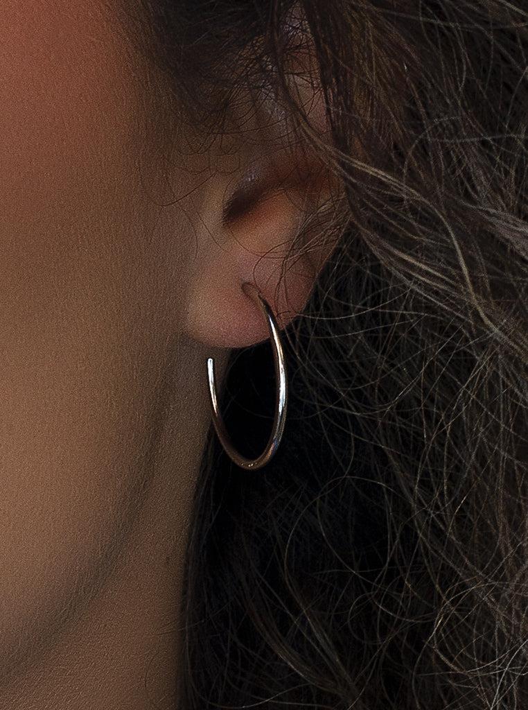 Pendientes aro de plata circulares clásicos