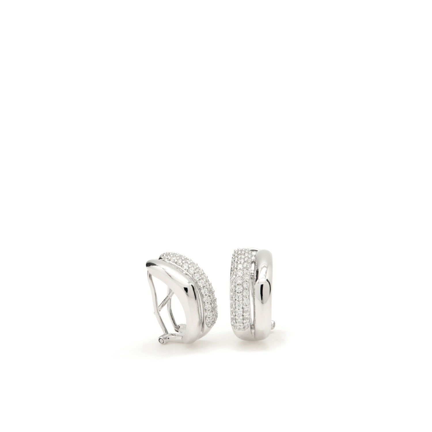 Boucles d'oreilles fermeture omega design deux rails avec zircon