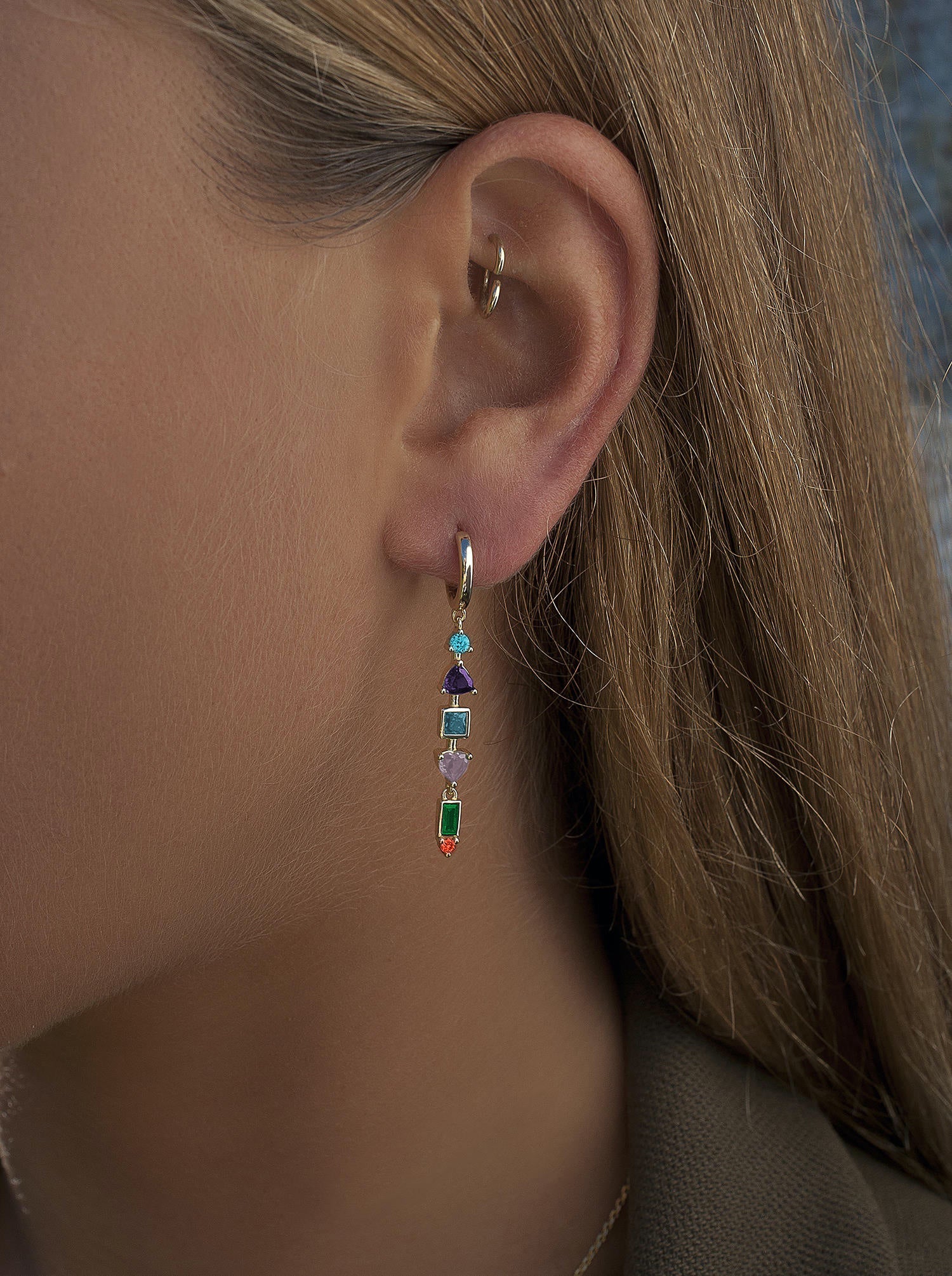 Pendientes con colgantes estilo aro con gemas aventurina