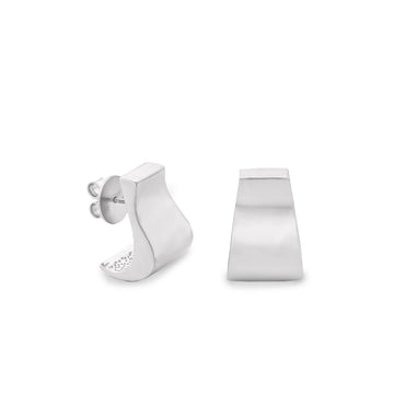 Pendientes de plata con diseño geométrico y elegante