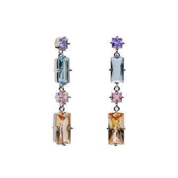 Pendientes largos con piedras en tonos cálidos