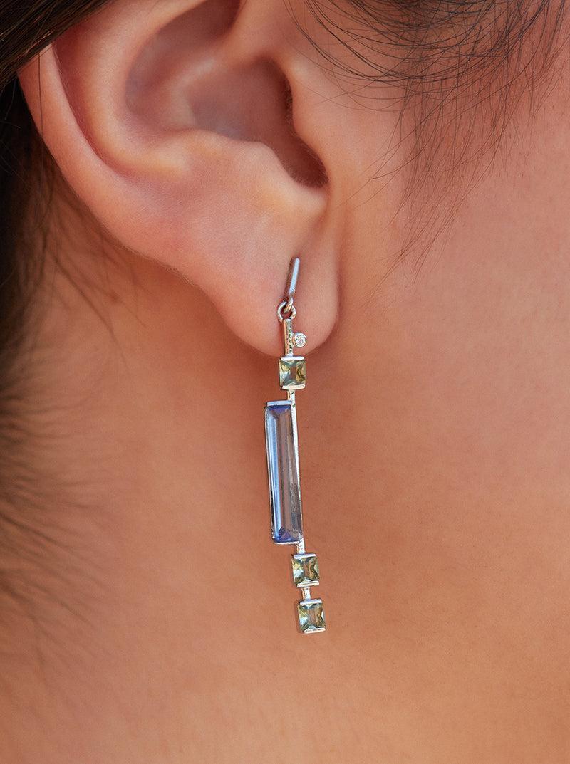 Pendientes largos finos de plata diseño simétrico-LINEARGENT